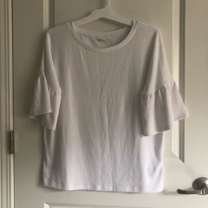Gap white top